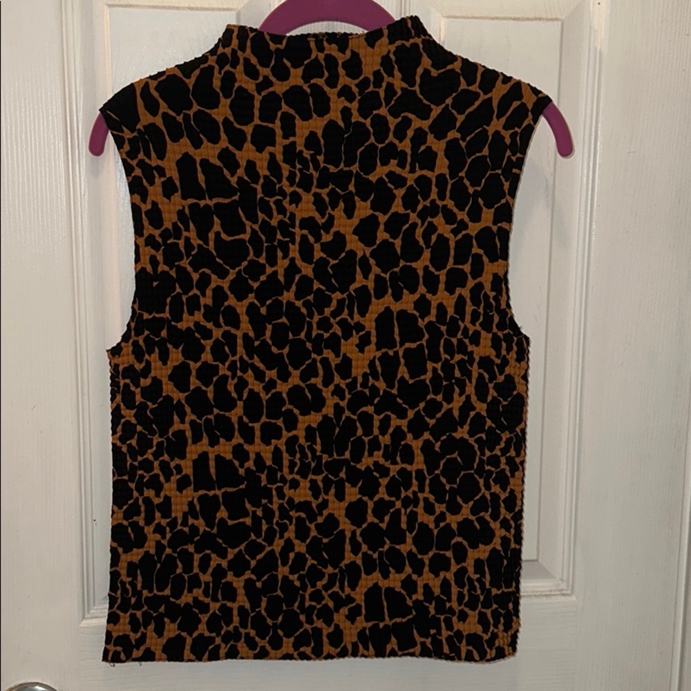 Impressions Crinkle Animal Print Tank SZ M